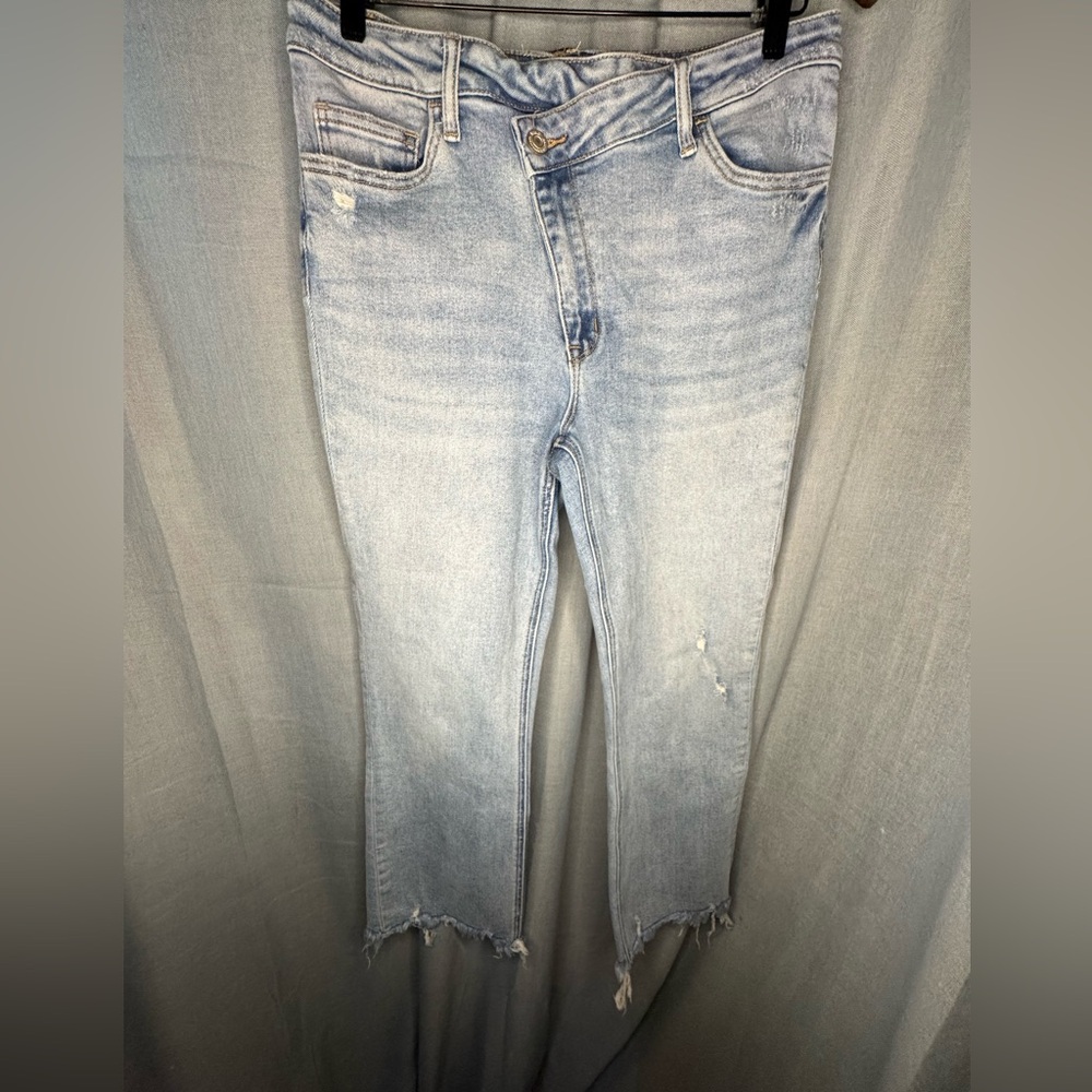 Vervet Light Blue Distressed Women's Jeans